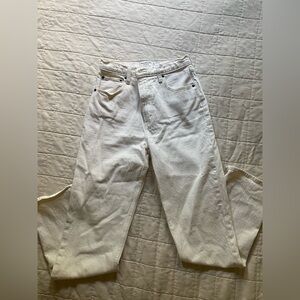 Abercrombie and Fitch cream jeans, ultra high rise 90s straight. 27 regular